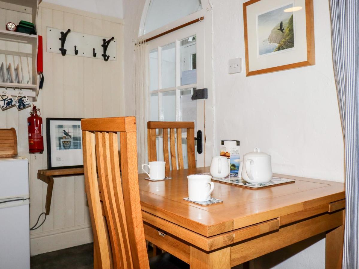 Destiny Cottage บอสคาสเซิล ภายนอก รูปภาพ